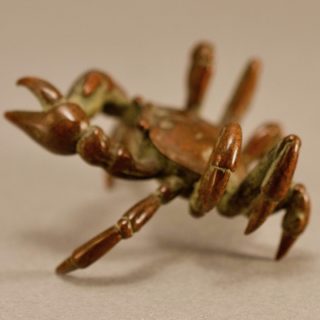Alternative view of アンティーク 蟹の置物 小サイズ