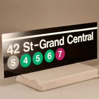 Alternative view of 鉄道グッズ ニューヨーク地下鉄 42 St-Grand Central サイン