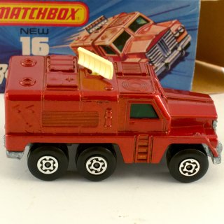イギリス マッチボックス（matchbox） new 16 badger rola matics