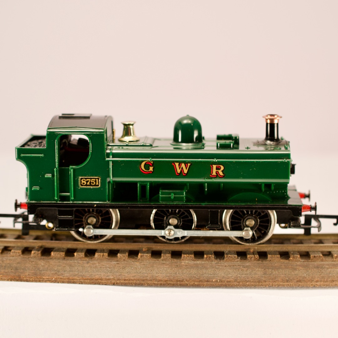 鉄道模型 イギリス Hornby Railways pannier tank loco 蒸気機関車