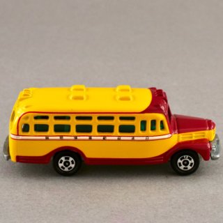 Alternative view of ★ミニカー トミカ いすゞ（ISUZU） ボンネットバス BX 日本自動車博物館 オリジナルミニカー 1/110★