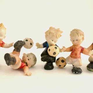 Alternative view of イタリア フォンタニーニ（Fontanini） １１人のサッカー少年