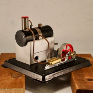 Alternative view of イギリス マモド（Mamod） ライブスチーム Steam Engine Toy