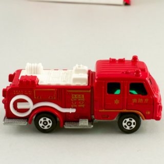 Alternative view of トミカ 日産（ニッサン NISSAN）ディーゼル ポンプ 消防車 1/90