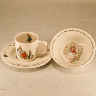 Alternative view of 陶磁器 イギリス ウェッジウッド（WEDGWOOD） ピーターラビット 子供用セット NURSERY SET