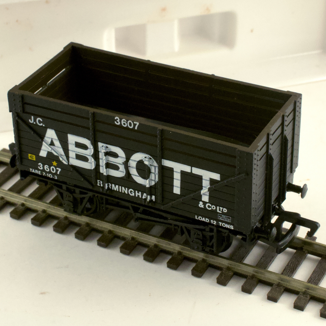 バミューダ バックマン (Bachmann) FLOCKTON COAL WAKEFIELD 9 PLANK COKE WAGON - 画像 (3)