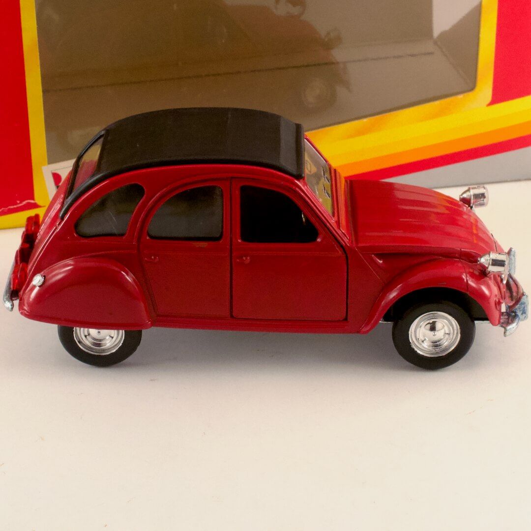 ポリスティル (Polistil) シトロエン Citroen 2CV 1/25