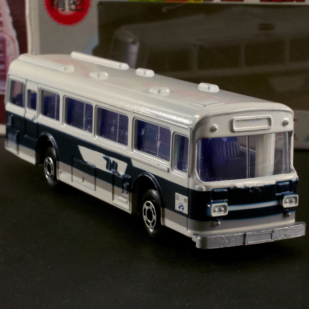 ウッド ダイカスケール バスシリーズ No.101 国鉄バス 日野(HINO) 1/100 - 画像 (11)