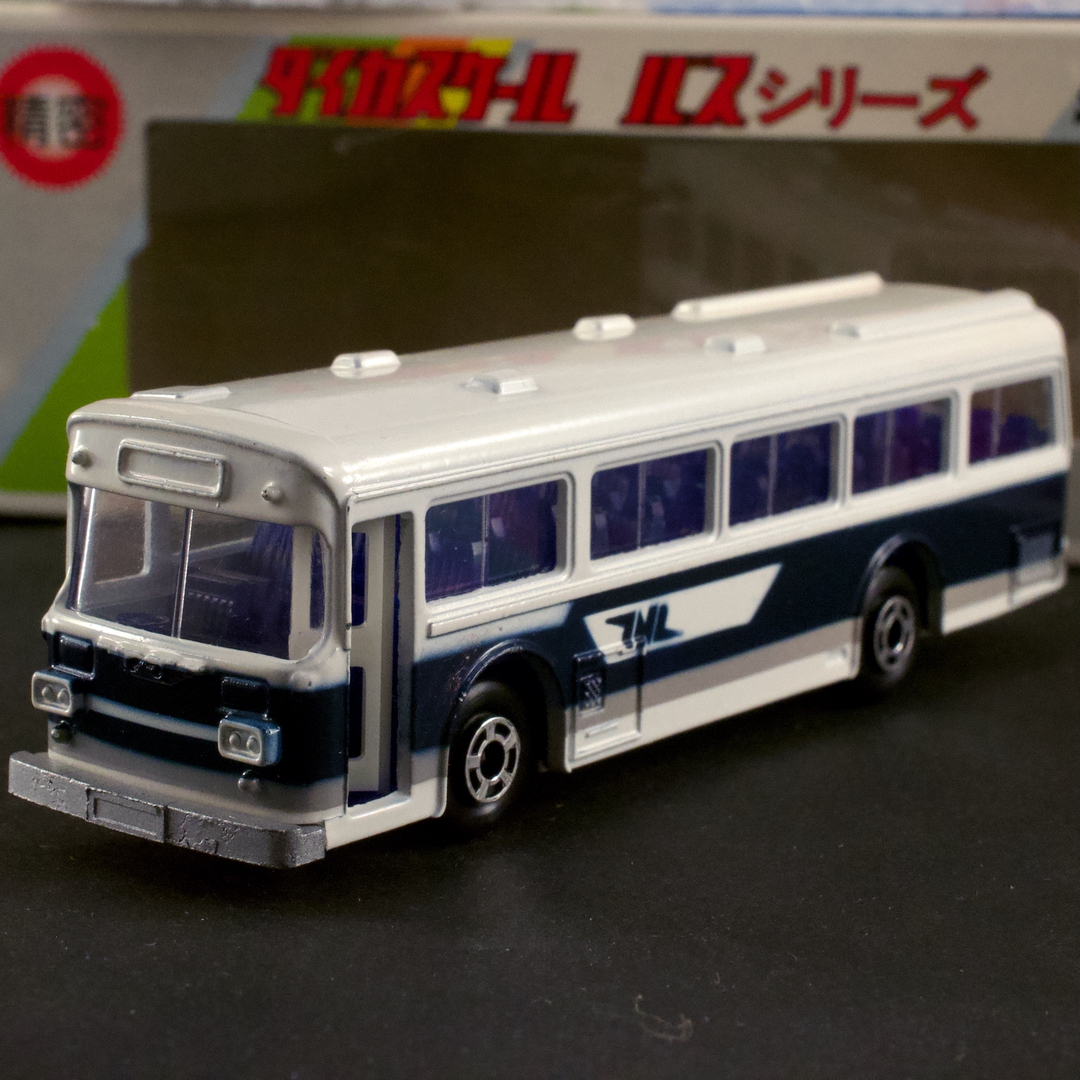 ウッド ダイカスケール バスシリーズ No.101 国鉄バス 日野(HINO) 1/100 - 画像 (12)