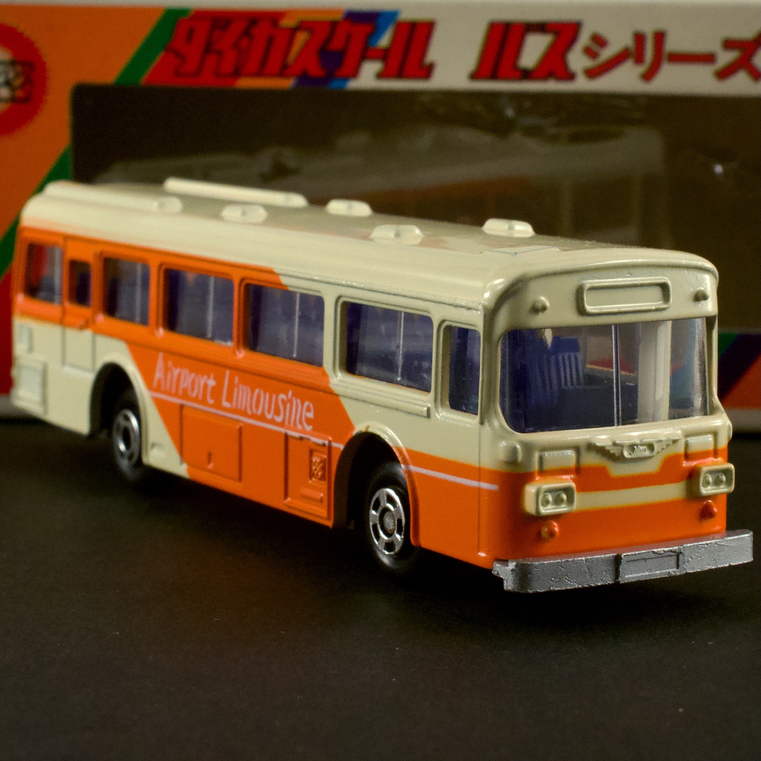 ウッド ダイカスケール バスシリーズ No.102 リムジンバス 日野(HINO) 1/100 - 画像 (8)