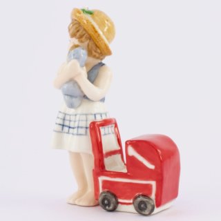 Alternative view of フィギュリン デンマーク ロイヤルコペンハーゲン（Royal Copenhagen） アナと人形の乳母車 Anna with a doll's pram ミニコレクション Mini Collection（箱なし）
