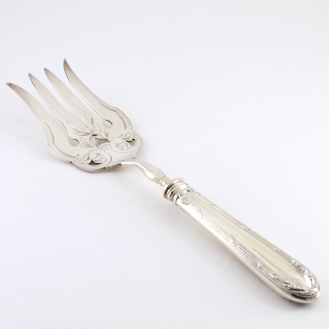 フランス ピュイフォルカ(Puiforcat) サービングフォーク 銀 (箱なし)