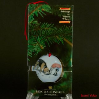 Alternative view of デンマーク ビングオーグレンダール（Bing Grondahl） クリスマス 飾り ピクシーと犬 Pixie with a dog