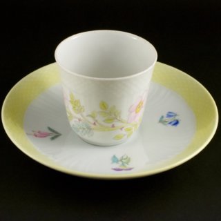 Alternative view of 陶磁器 デンマーク ロイヤルコペンハーゲン（Royal Copenhagen） カップとソーサ 花柄（箱なし）