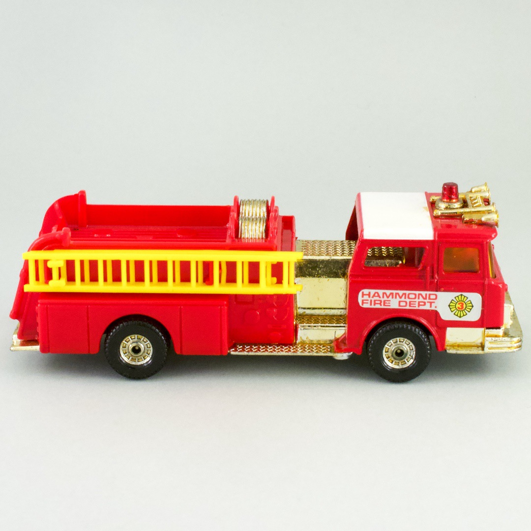 ミニカー コーギー（Corgi） 消防車 Mack Fire Pumper 2029 - いずみ洋行のストアサイト 通販