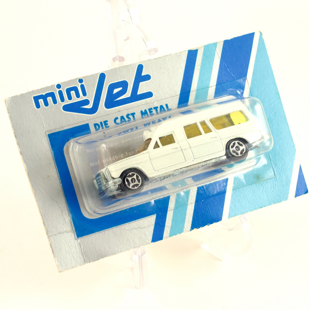 フランス ノレブ(Norev) mini Jet MERCEDES AMBULANCE NO.318977 ブリスターパック 未開封