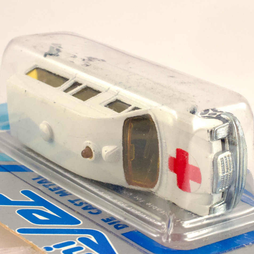 フランス ノレブ(Norev) mini Jet MERCEDES AMBULANCE NO.318977 ブリスターパック 未開封 - 画像 (6)