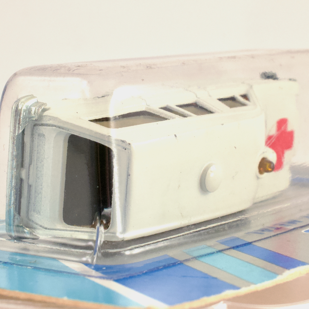 フランス ノレブ(Norev) mini Jet MERCEDES AMBULANCE NO.318977 ブリスターパック 未開封 - 画像 (8)