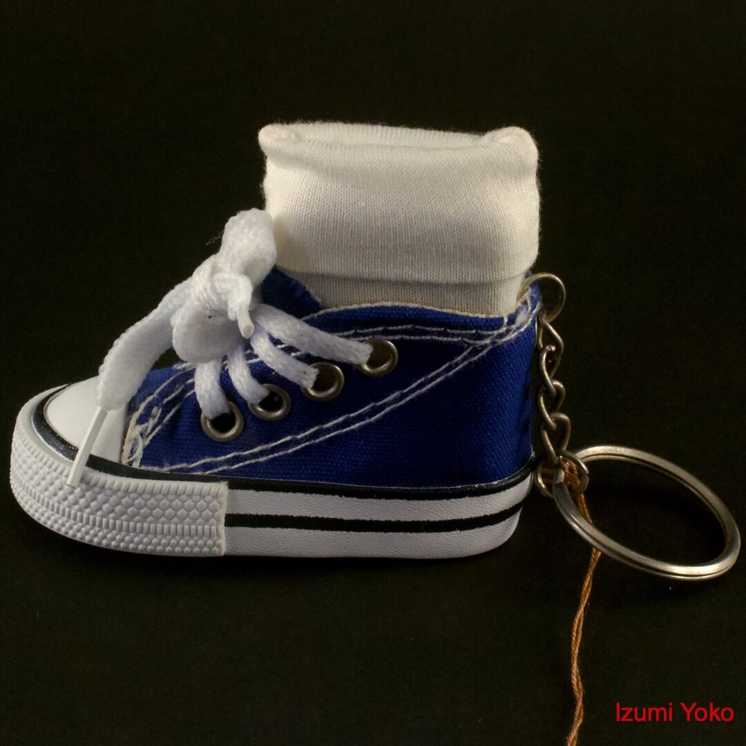 スニーカーのキーホルダー オルゴール付き ワンラブ(嵐) SANKYO - 画像 (6)