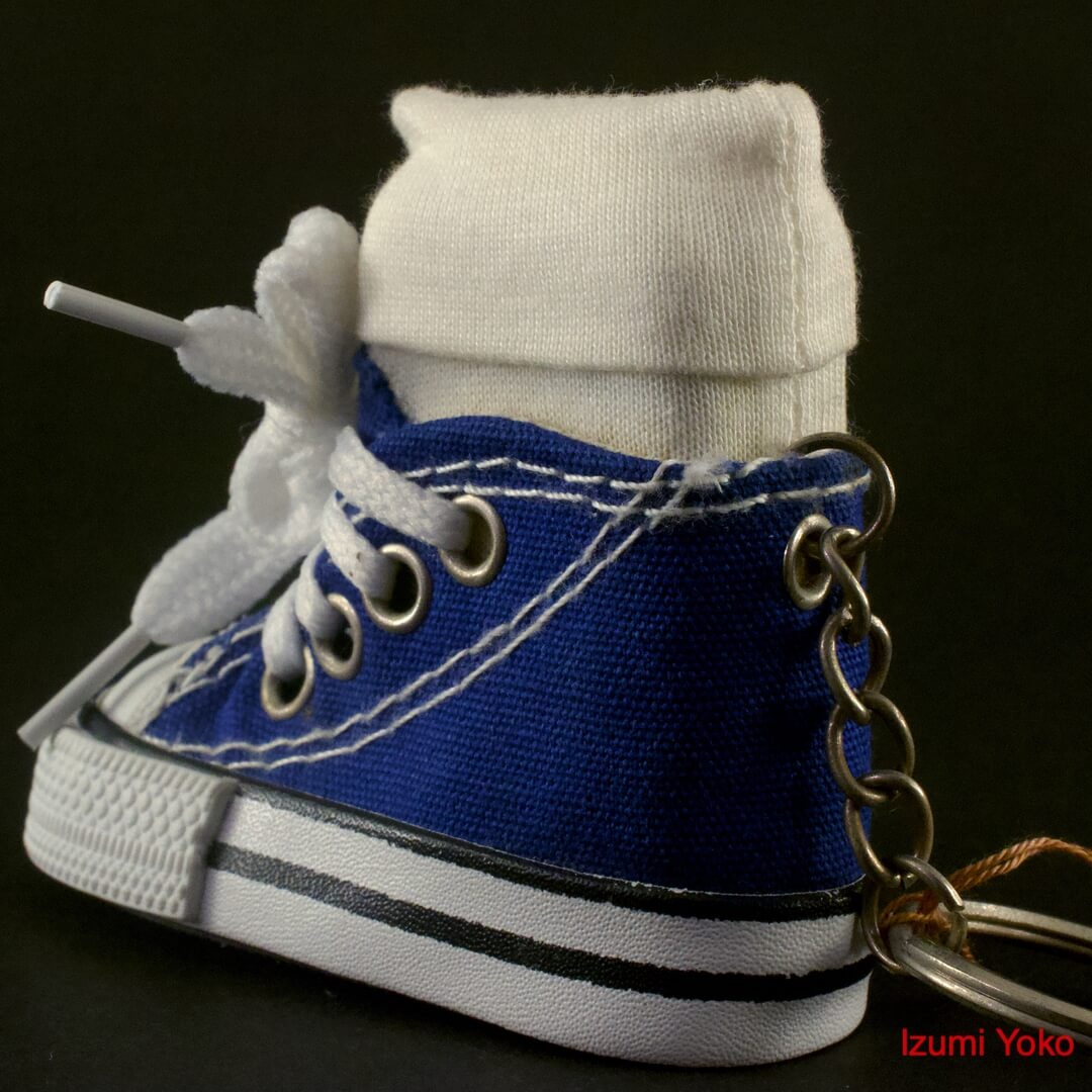 スニーカーのキーホルダー オルゴール付き ワンラブ(嵐) SANKYO - 画像 (8)